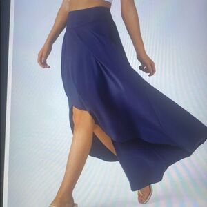 XSMALL.  HALARA BREEZEFUL HIGH LOW RUFFLE 2 IN 1 MAXI SKIRT
